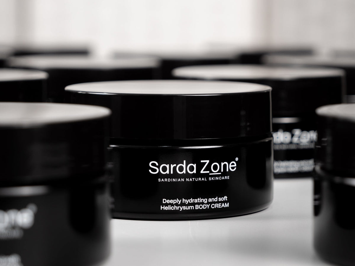 Natural Skincare Ingredients for Sensitive Skin: What to Look For